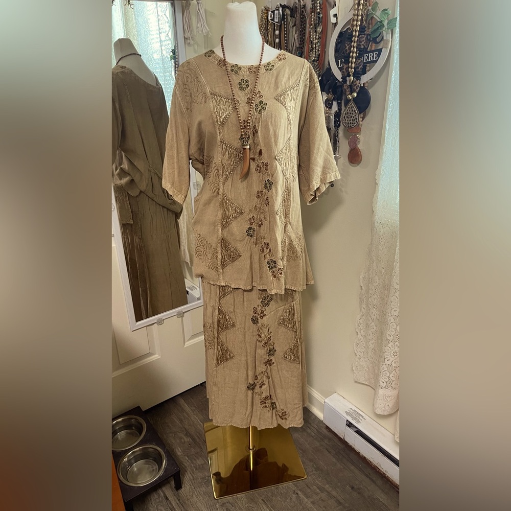 Vintage embroidered, Elegant hippie, BoHo, top and skirt set